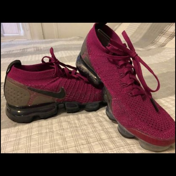 Nike Vapour Max - Picture 2 of 3